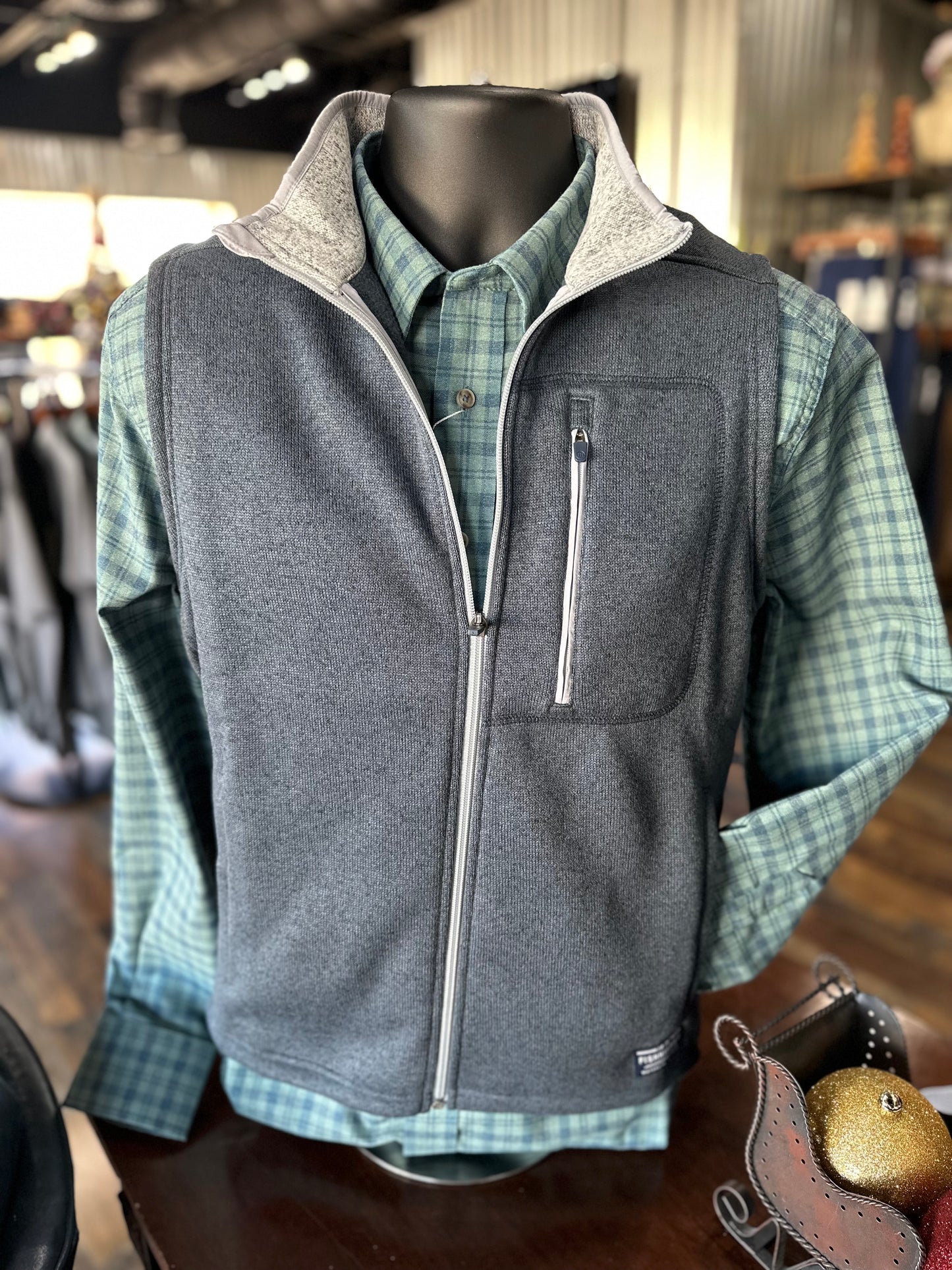 FH FLEECE VEST