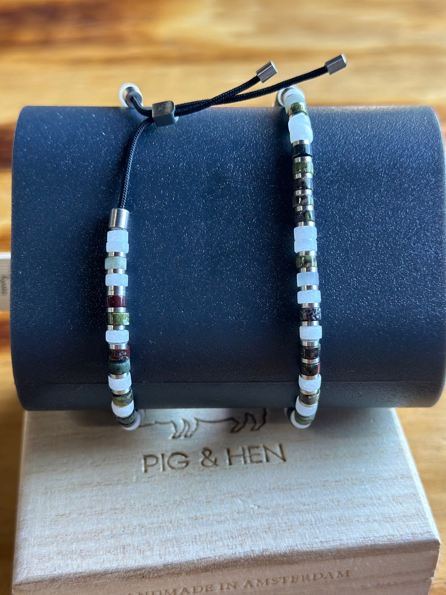 Pig & Hen Brontide 4mm
