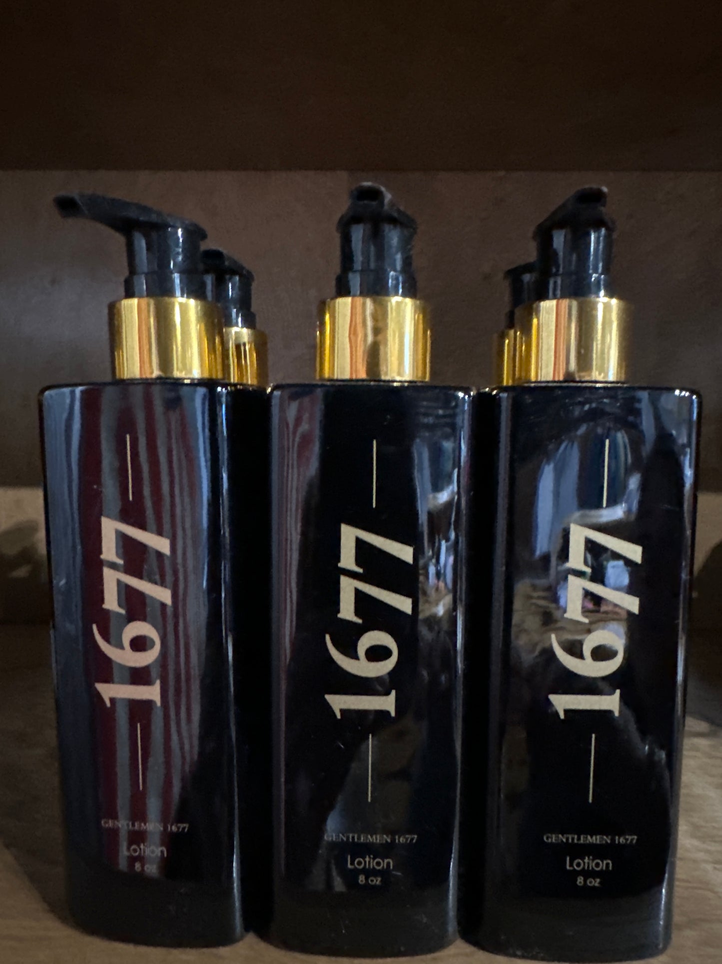 1677 Lotion Plastic Pump 8oz
